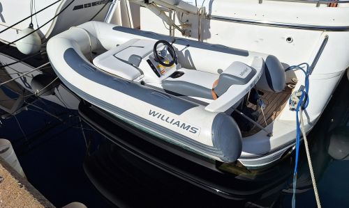 FAIRLINE PHANTOM 46