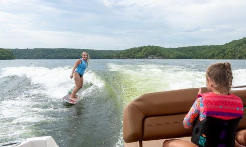 Regal 38 Surf