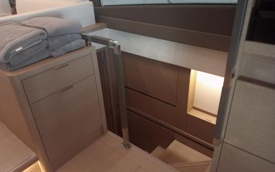 PRESTIGE 590 FLY