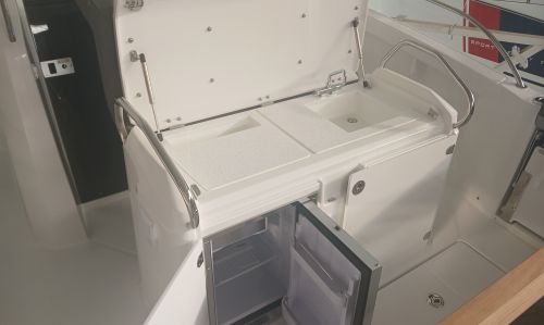JEANNEAU CAP CAMARAT 9.0 CC