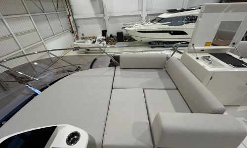 PRESTIGE F4.9 FLY