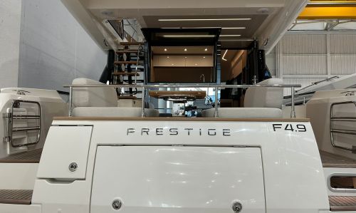 PRESTIGE F4.9 FLY