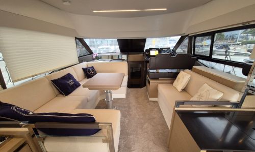 PRESTIGE 460
