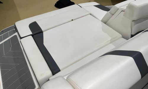 REGAL 24 FASDECK