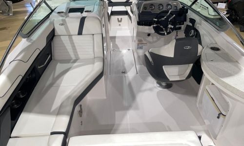 REGAL 24 FASDECK