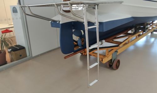 MENORQUIN 36