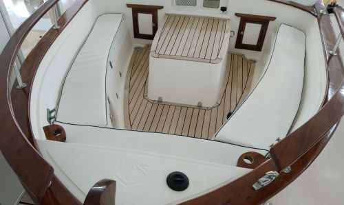 MENORQUIN 36