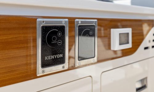 Regal LX43