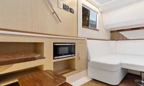 Regal LX43