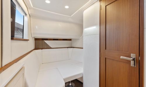 Regal LX43
