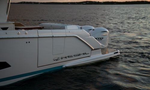 Regal 43 SAV