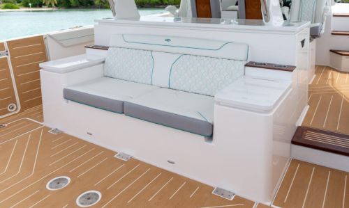Regal 43 SAV
