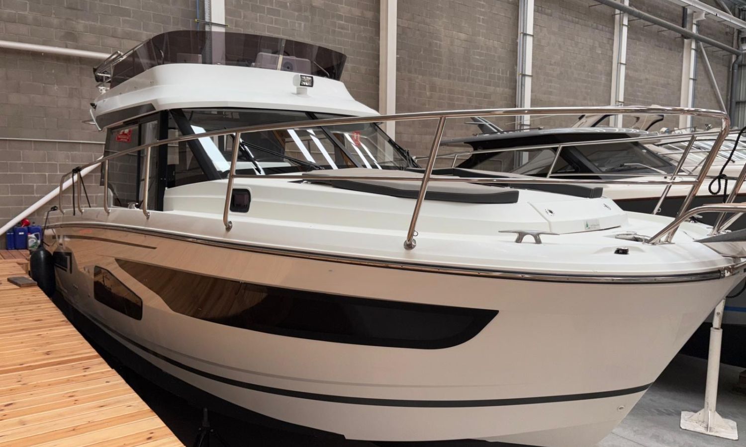 JEANNEAU MERRY FISHER 1095 FLY