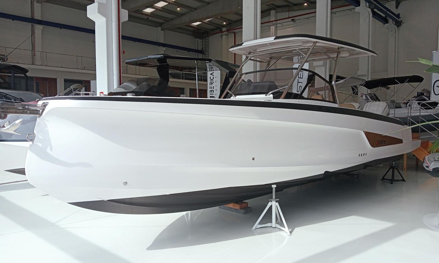 STERK 31 RC SUPER SPORT