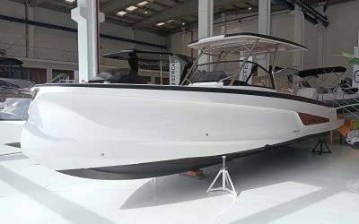 STERK 31 RC SUPER SPORT