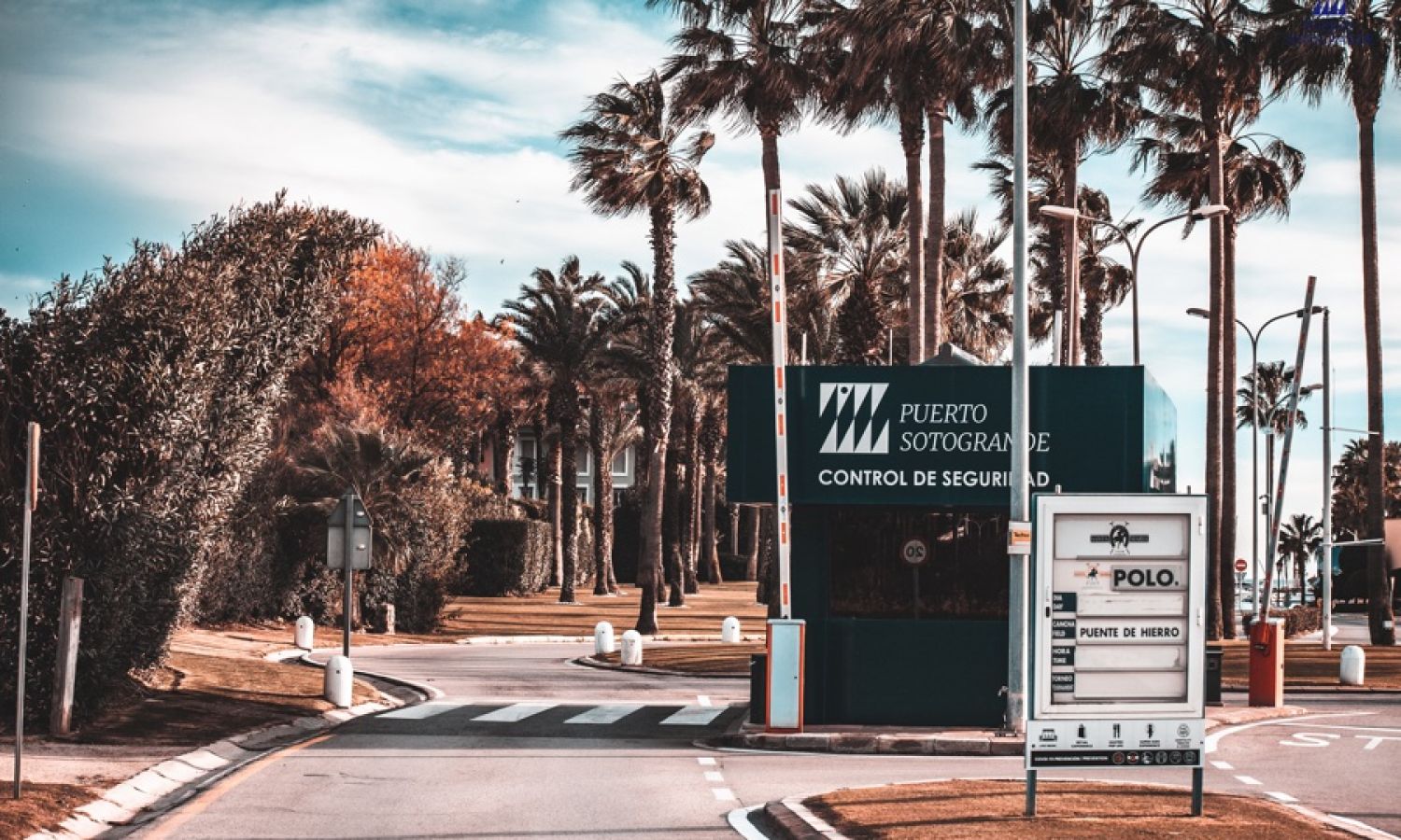 EXPOSICIÓN y PRUEBAS en Puerto Deportivo de Sotogrande