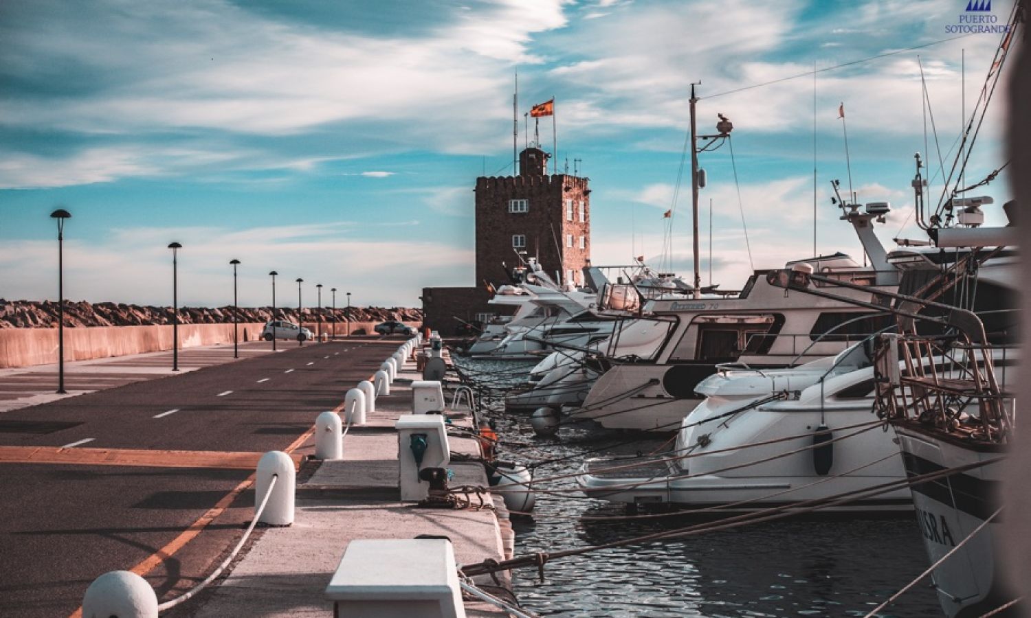 EXPOSICIÓN y PRUEBAS en Puerto Deportivo de Sotogrande