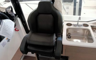 JEANNEAU MERRY FISHER 895 Serie 2