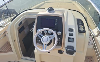 INVICTUS 280 CX