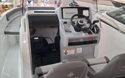 JEANNEAU CAP CAMARAT 6.5 CC SERIE 3