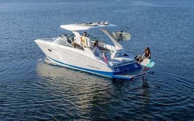 Regal LS9 Surf - Ultimate