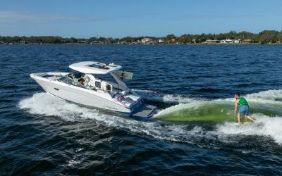 Regal LS9 Surf - Ultimate