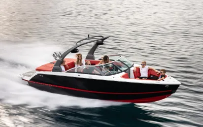 Four Winns H2 Surf Pack