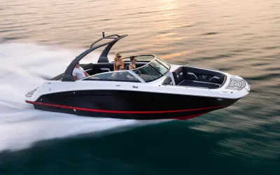 Four Winns HD5 Surf Pack