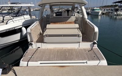 JEANNEAU DB 43 IB