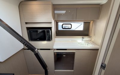 JEANNEAU DB 43 IB