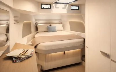 Bellini Astor 38