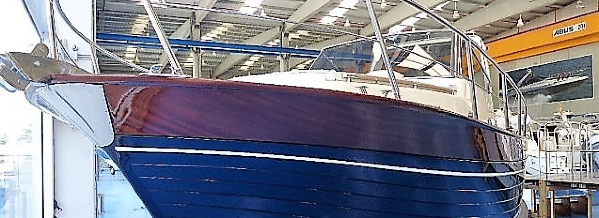 AMPLIAMOS NUESTRA OFERTA CON EL CANTIERE GOZZO POSITANO
