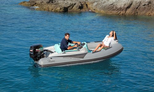 Ranieri Cayman One Luxury Tender