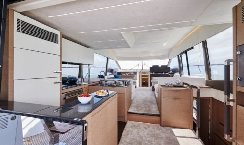 PRESTIGE 590 FLY 