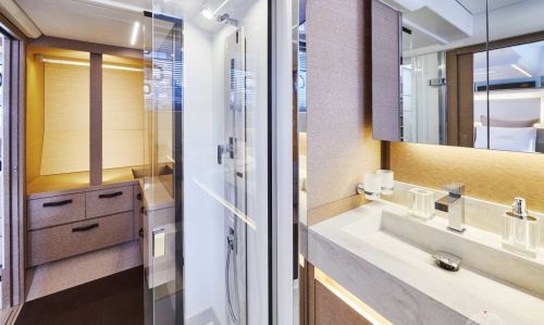 PRESTIGE 590 FLY 