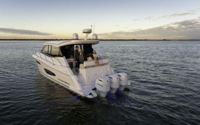 Regal 38 XO