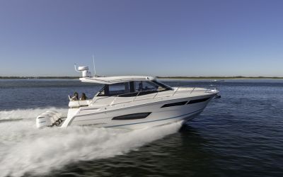 Regal 38 XO