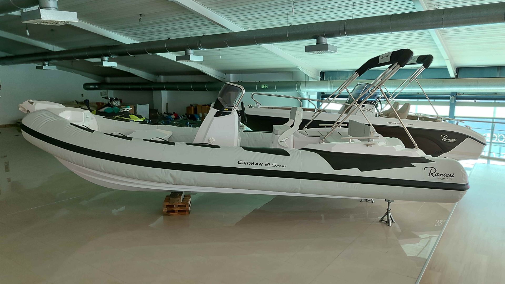 RANIERI CAYMAN 21 SPORT