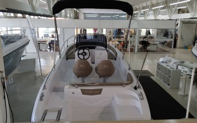 RANIERI VOYAGER 19 S