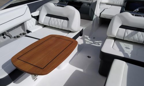 REGAL LX4