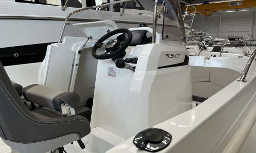 JEANNEAU CAP CAMARAT 5.5 CC SERIE 2